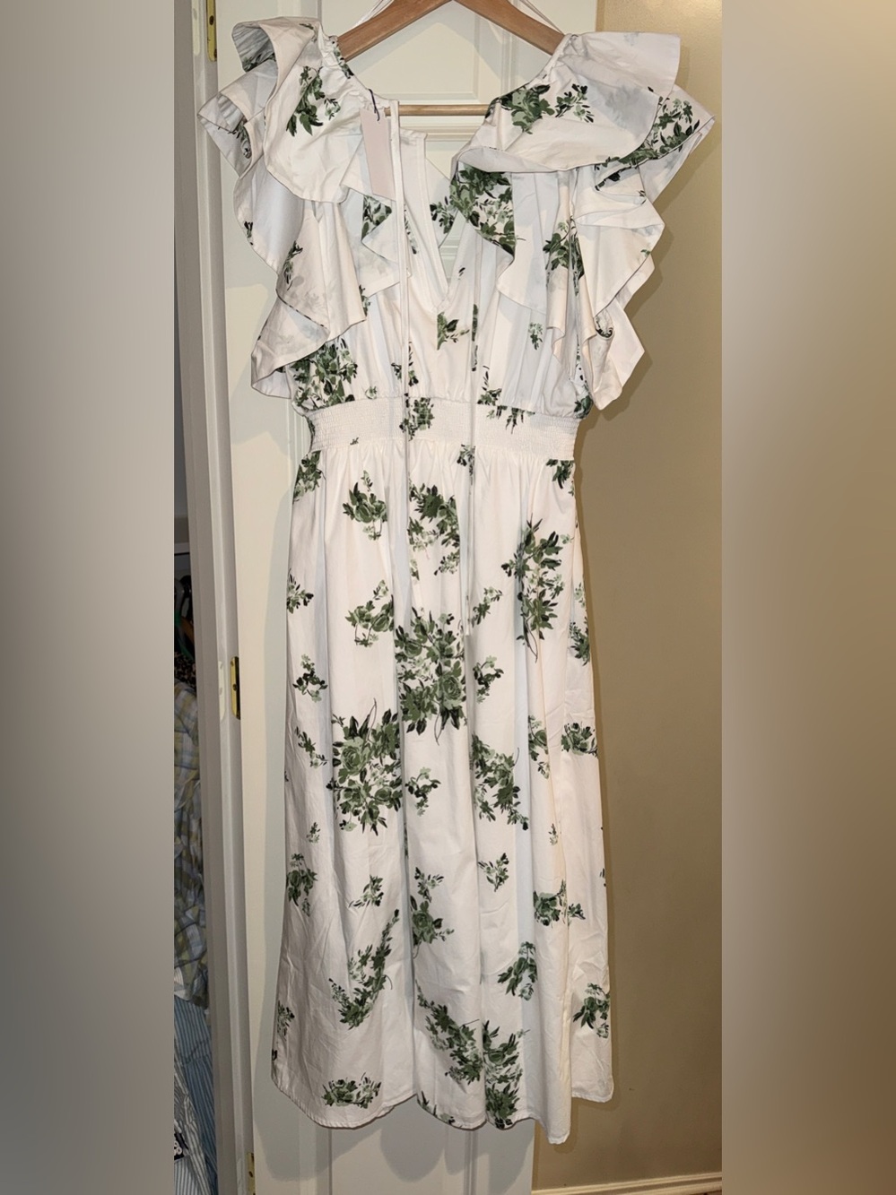 Sugarlips lined green and white flutter sleeve, floral midi NWT